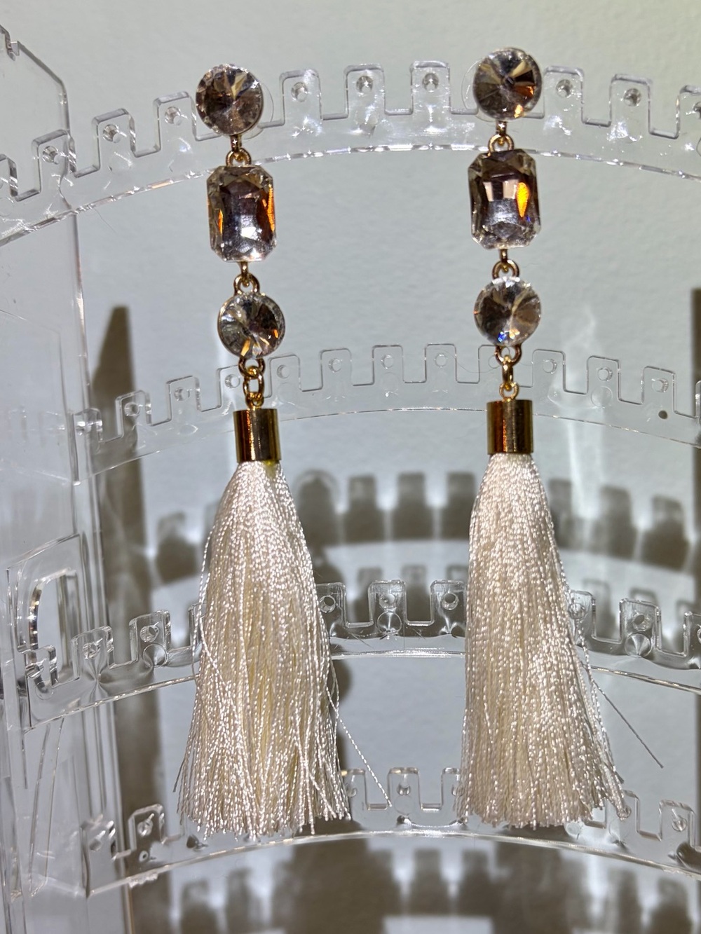 NWOT Elegant Cream Tassel Fringe Drop PiercedEarrings with Gold & Crystal Accent